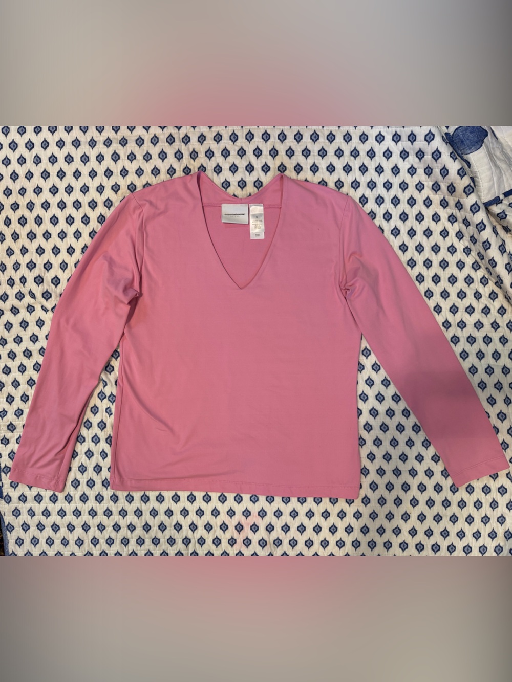 Women's Pink V-Neck Long Sleeve Top